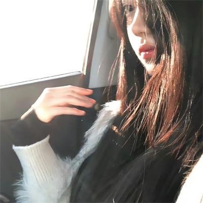 那女孩真帅